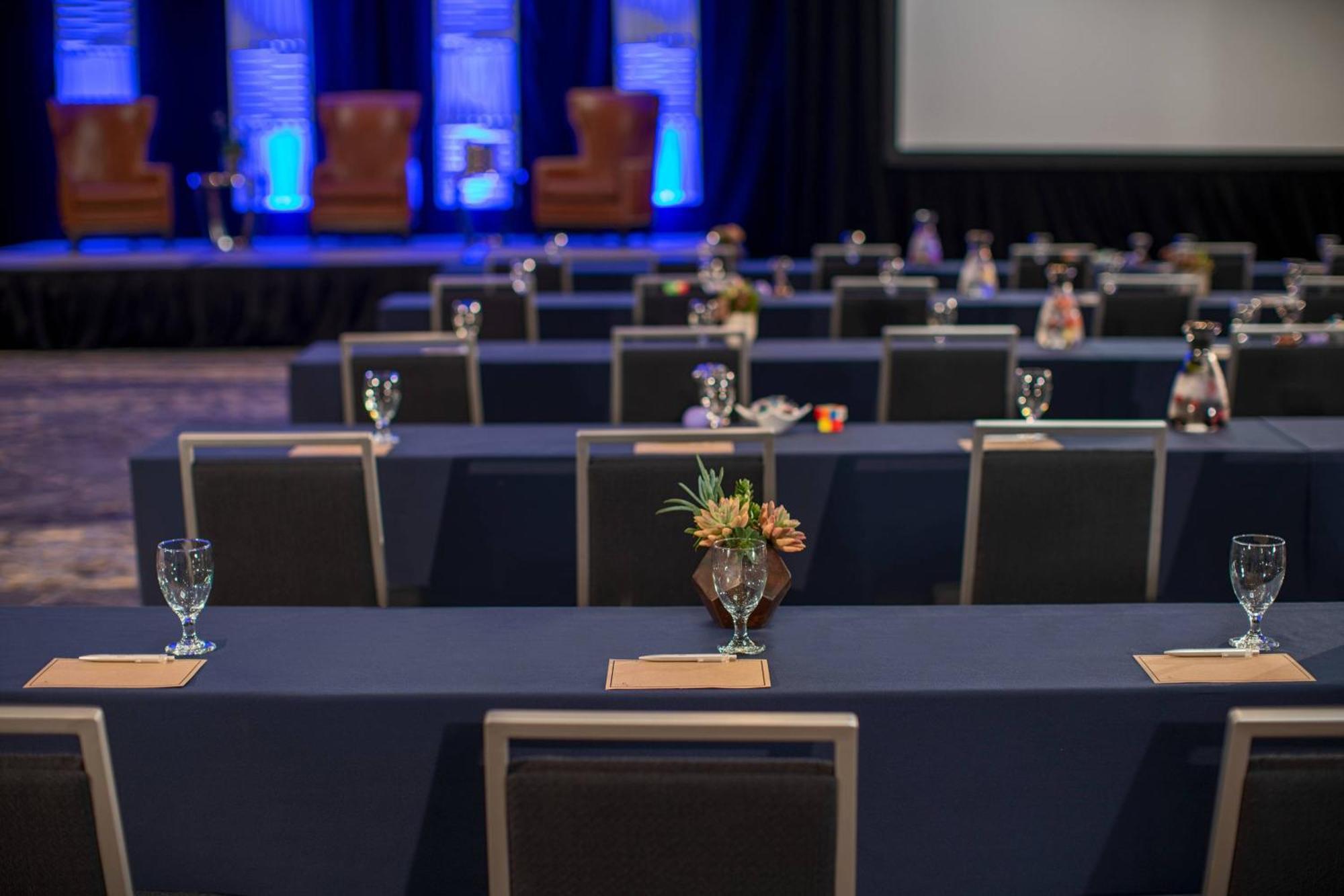 Renaissance Columbus Downtown Hotel מראה חיצוני תמונה