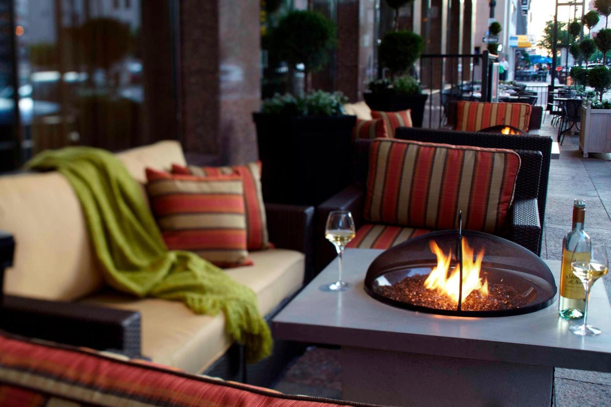 Renaissance Columbus Downtown Hotel מראה חיצוני תמונה